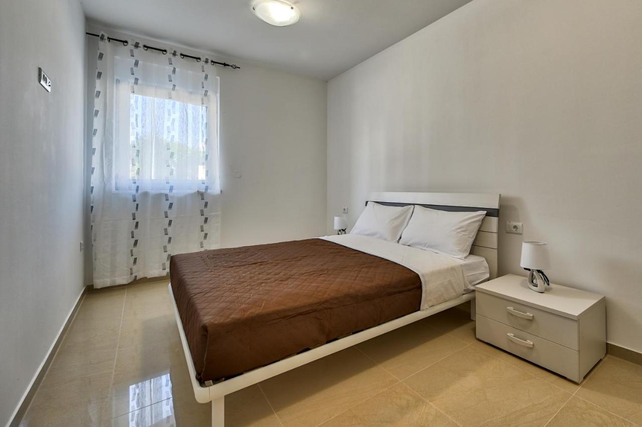 Ferienwohnung Gold Medulin Exterior foto